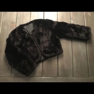Black Faux Fur Short 3/4 Sleeve Coat